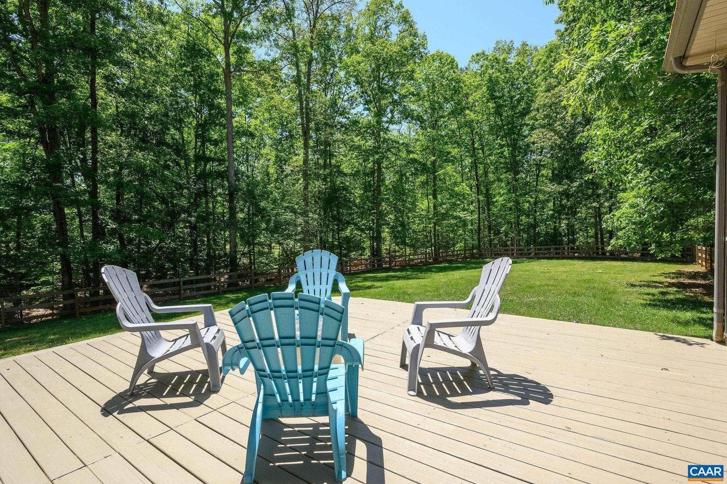 458 Fieldstone Dr photo 12
