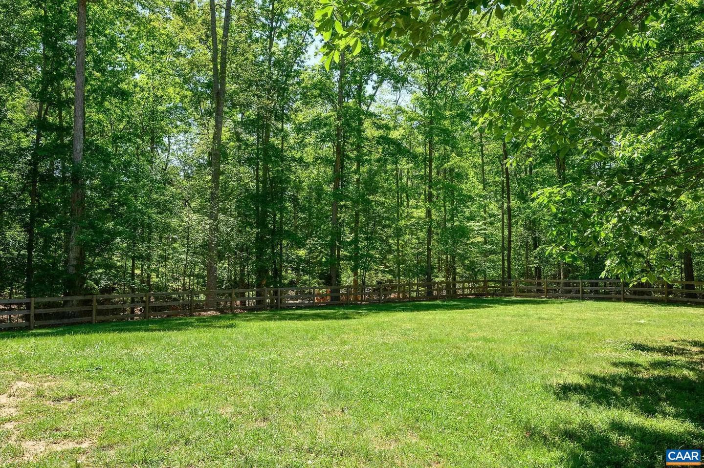 458 Fieldstone Dr photo 13