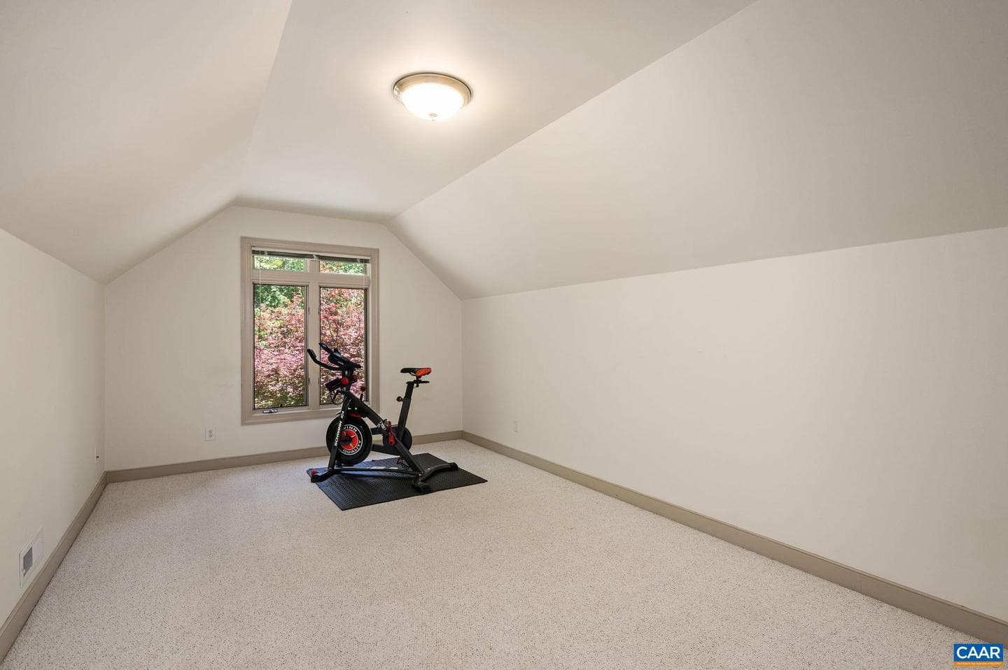 458 Fieldstone Dr photo 25