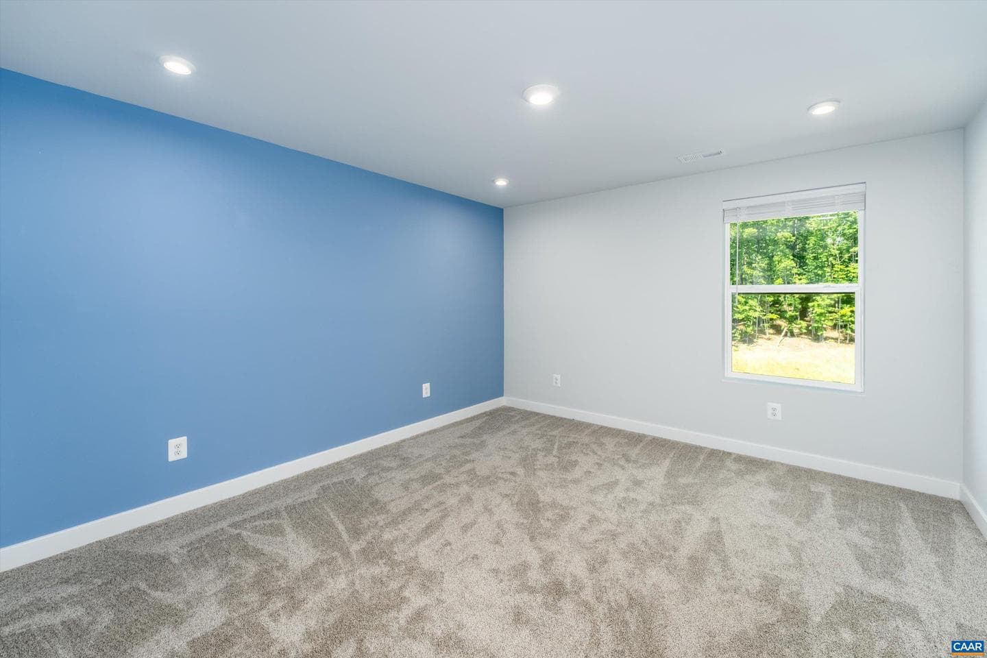 93 Archer Dr photo 49
