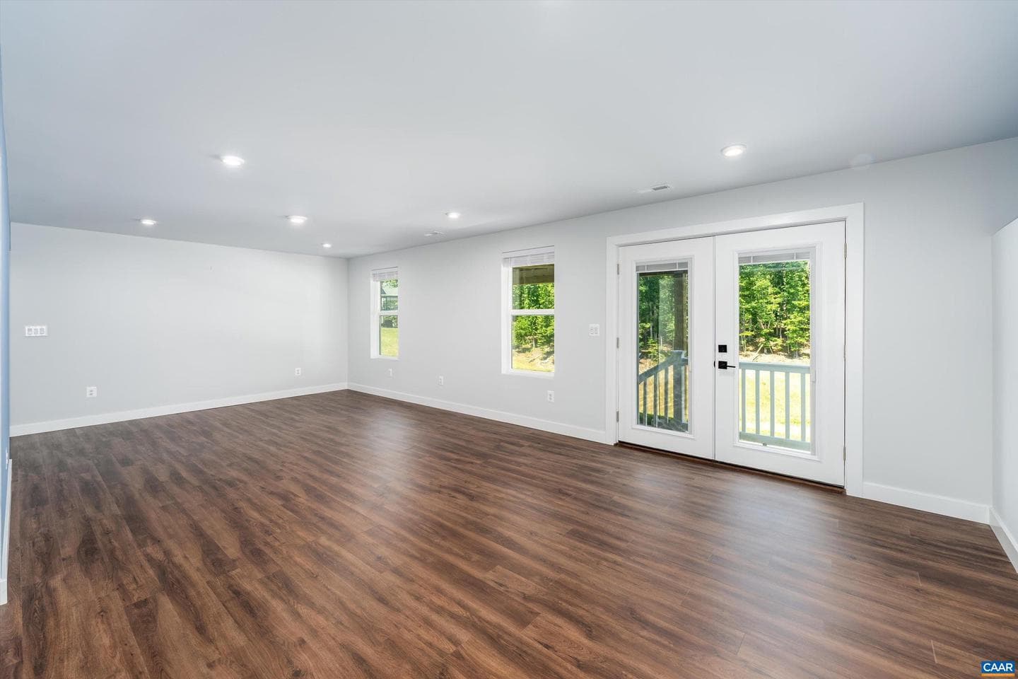 93 Archer Dr photo 50