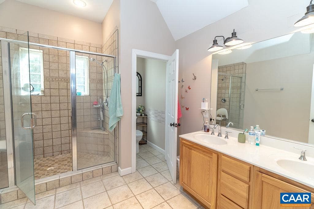 2851 Martin Kings Rd photo 41
