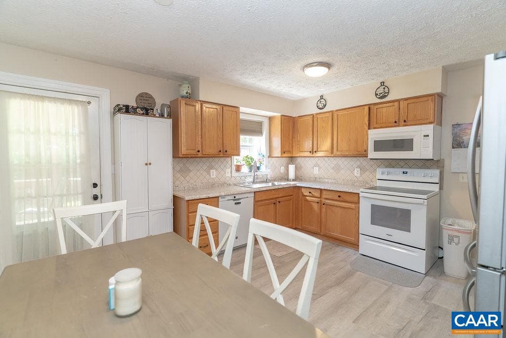 2851 Martin Kings Rd photo 49