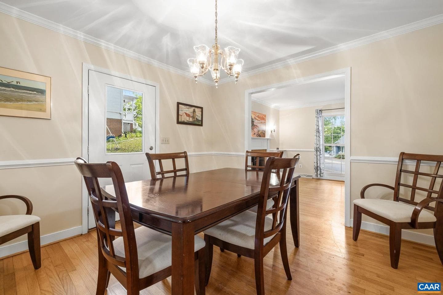 1092 Towne Ln photo 10