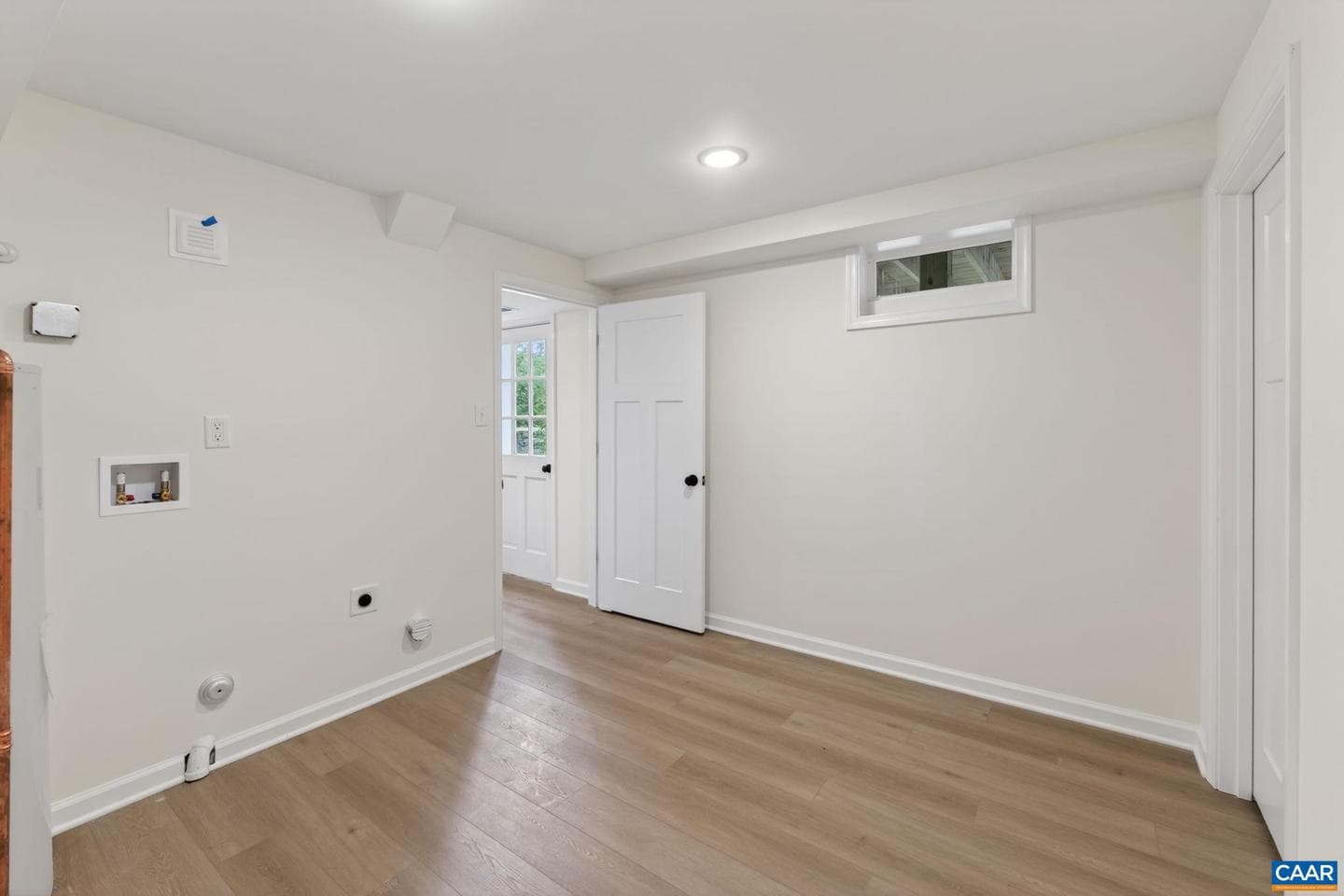 103 Bollingbrook Dr photo 29