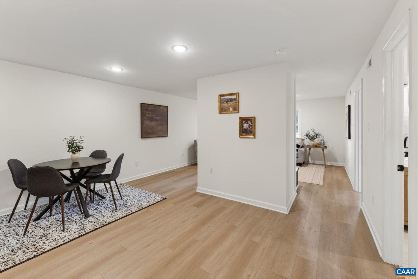 103 Bollingbrook Dr photo 30