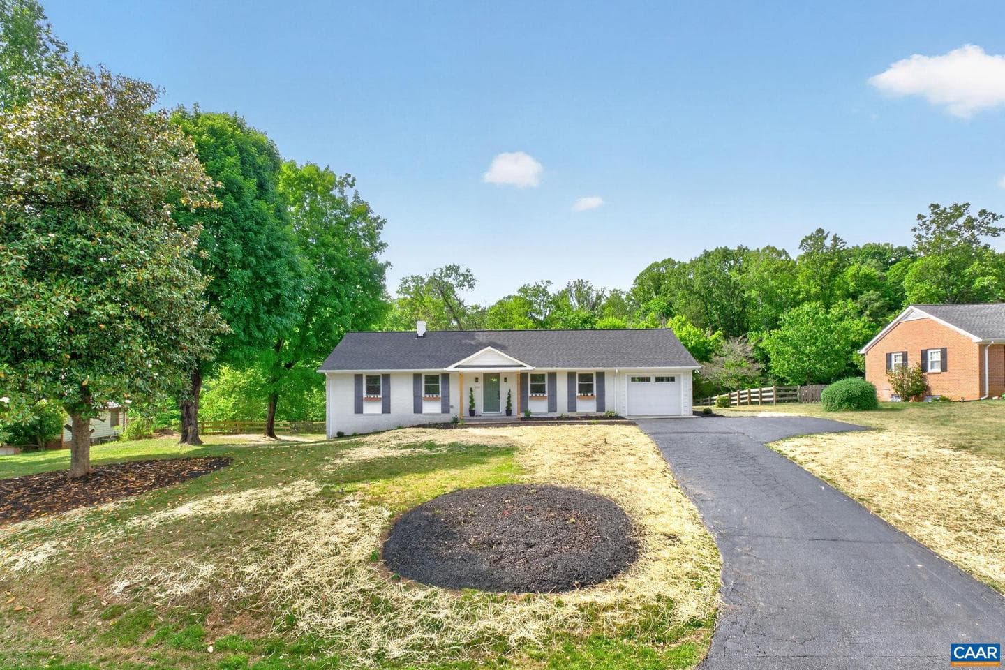 103 Bollingbrook Dr photo 41