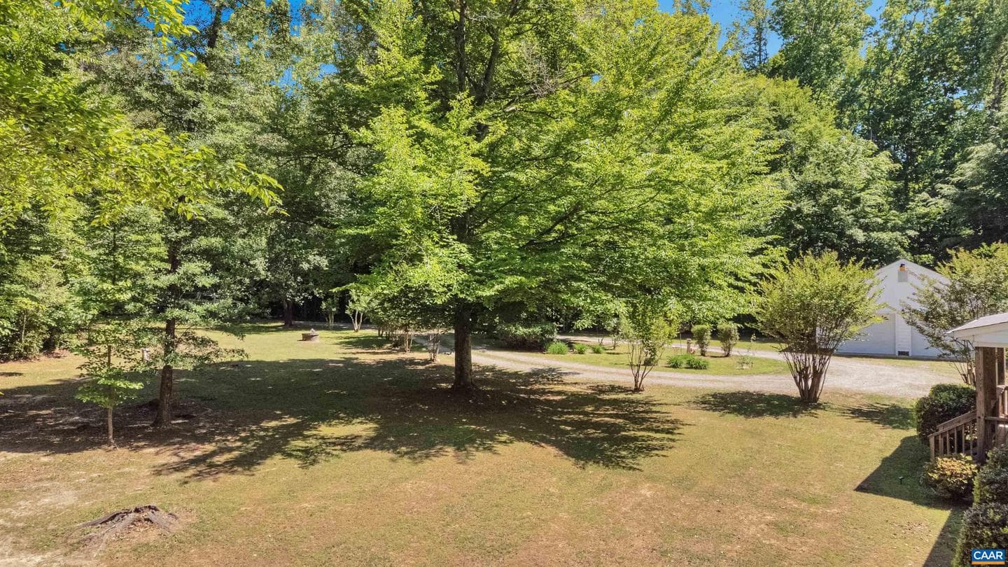2415 Belle Meade Rd photo 36