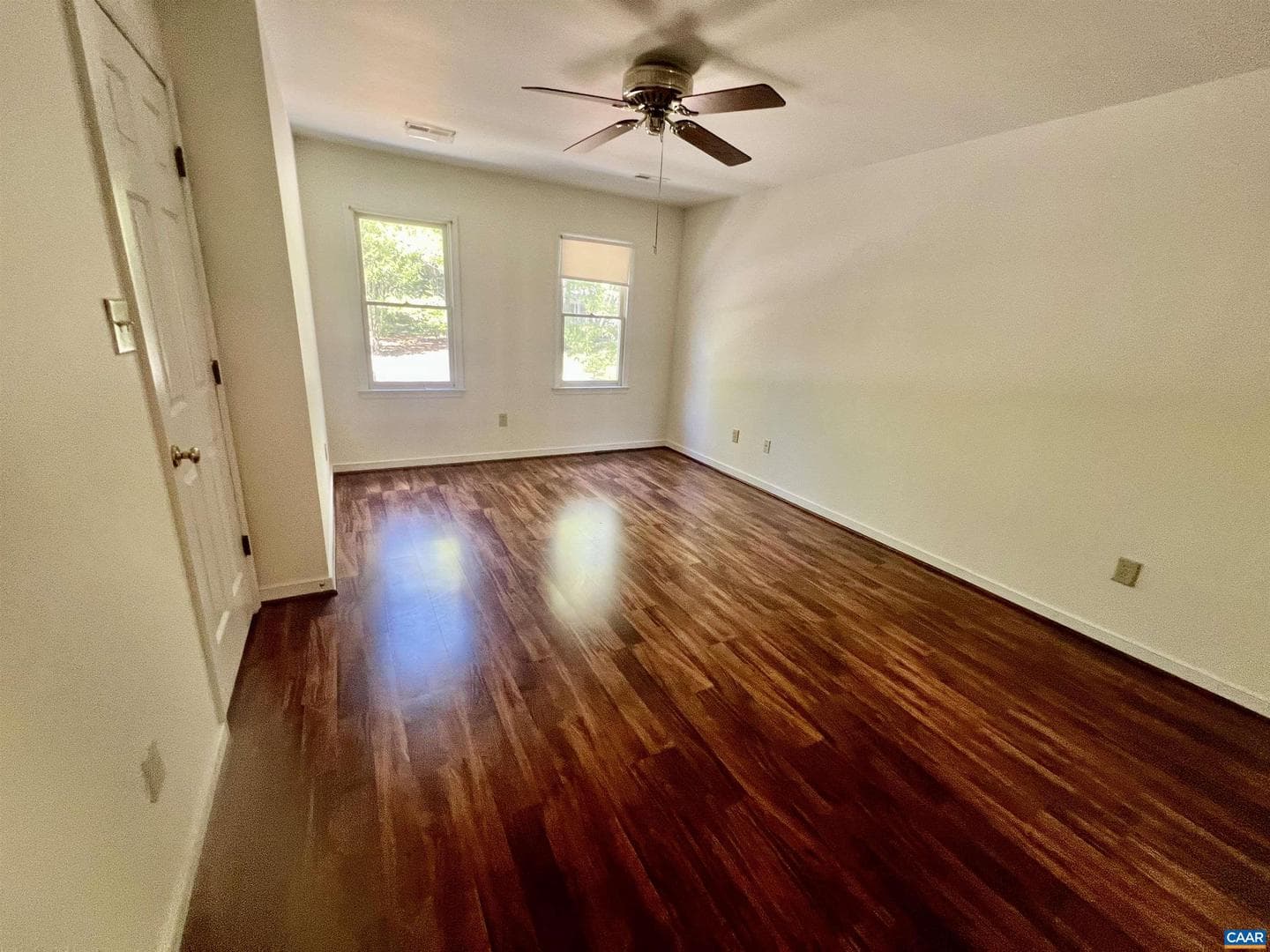 7719 Kentucky Derby Dr photo 9