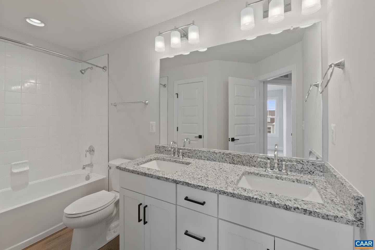 69 Marcella St photo 36