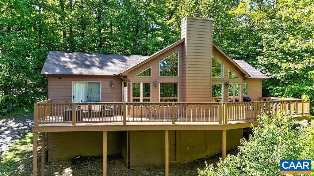 168 Shamokin Springs Trl, Roseland