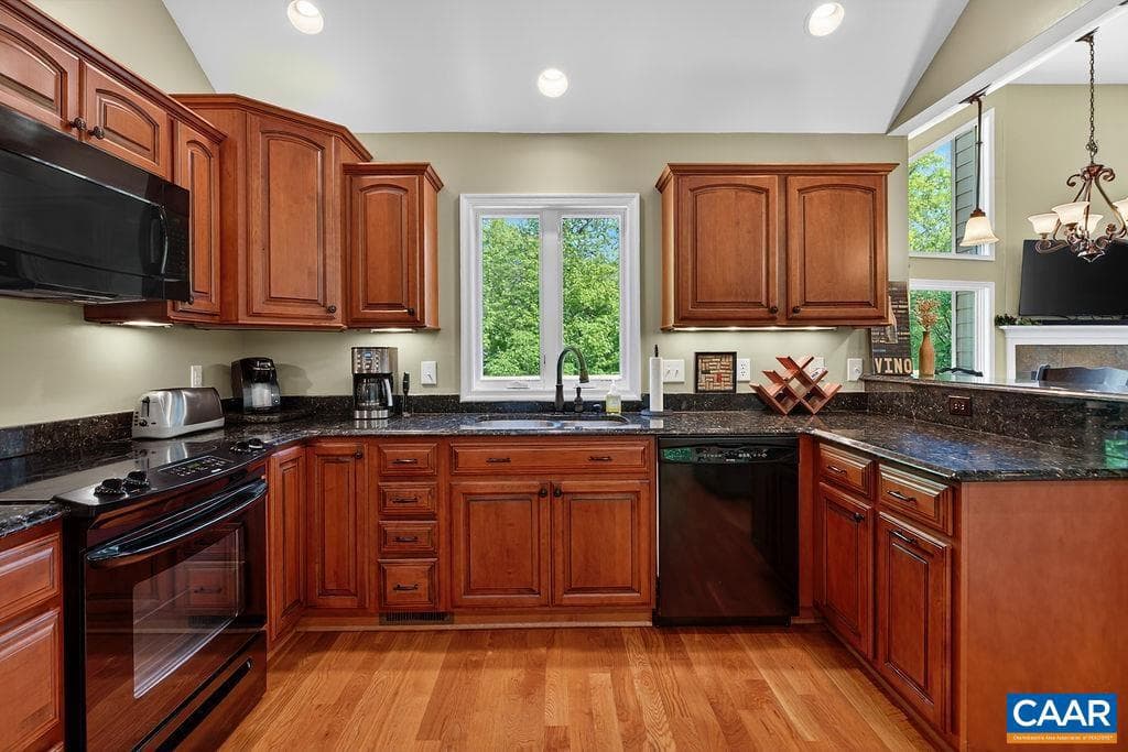 168 Shamokin Springs Trl photo 3