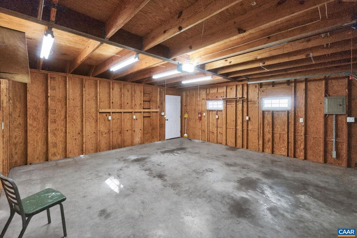 339 Jefferson Dr photo 33