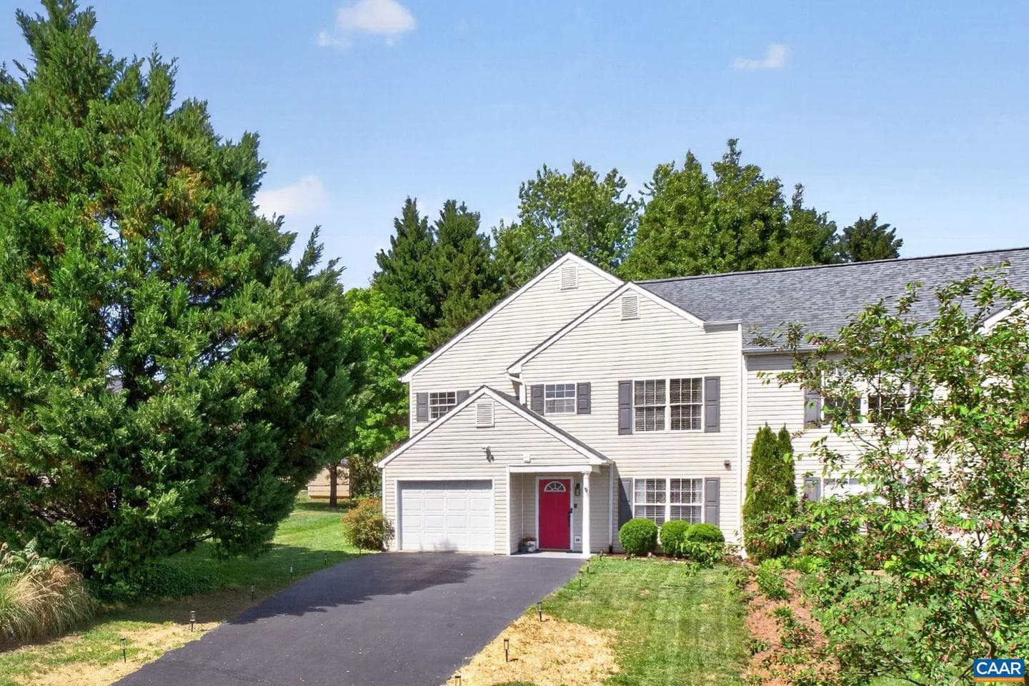 1557 Primrose Ln photo 29