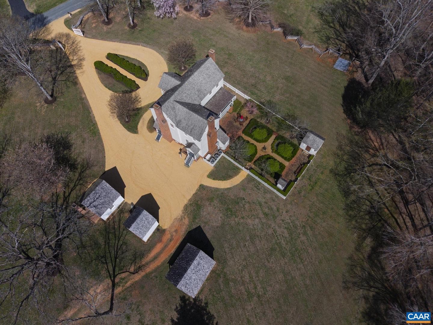 1651 Fox Hill Rd photo 7