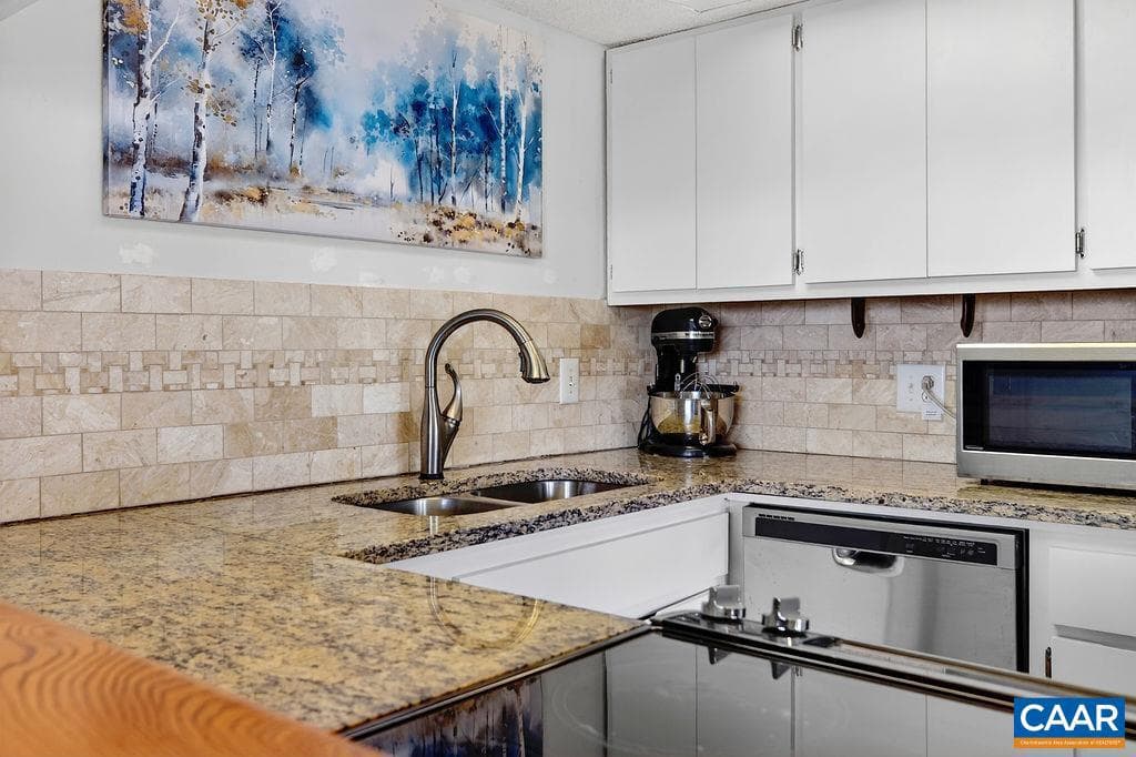 1418 Highlands Condos photo 13