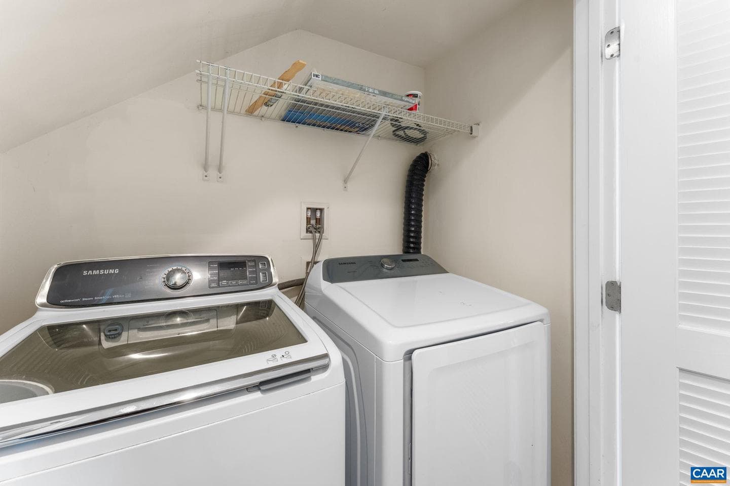 72 Villa Cir photo 11