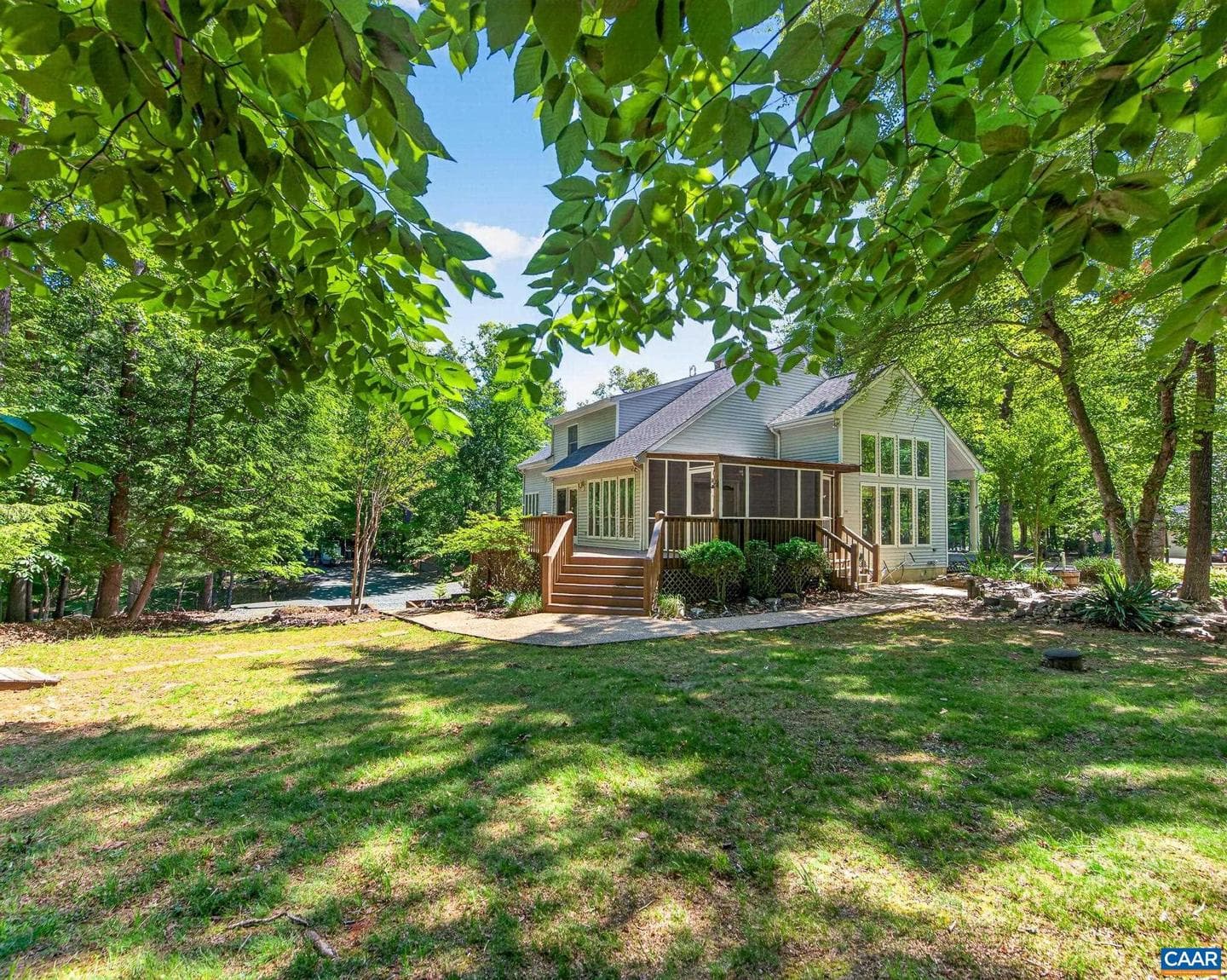 54 Amethyst Rd photo 8