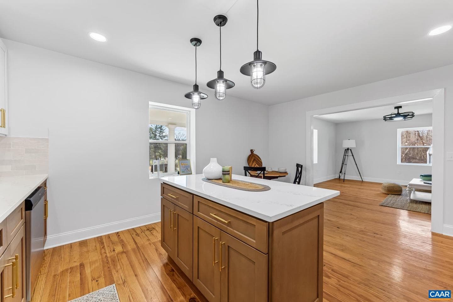 2733 Cedar Lane Rd photo 21