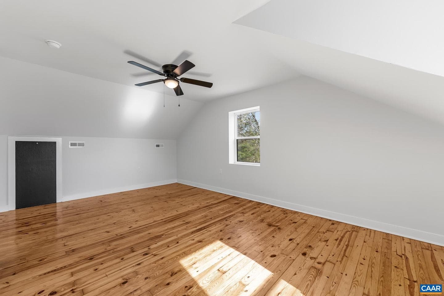 2733 Cedar Lane Rd photo 36