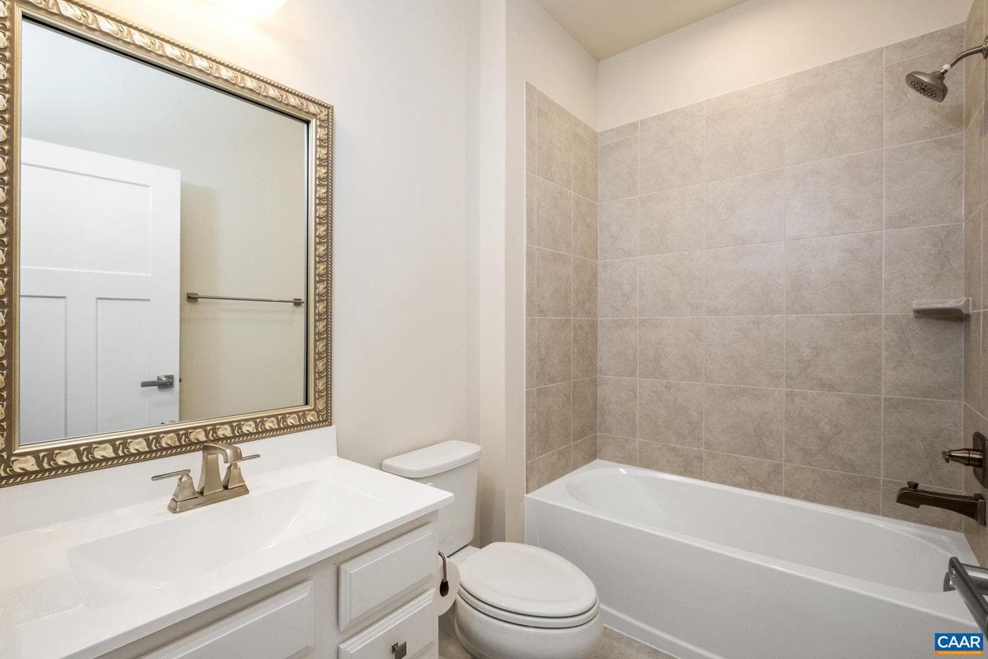 3721 Sedgewick Ln photo 22