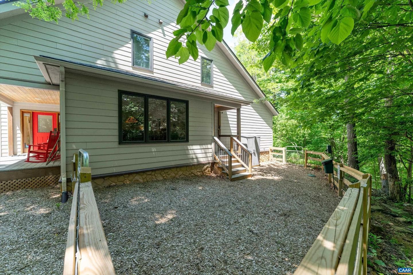 1244 Blue Ridge Dr photo 4