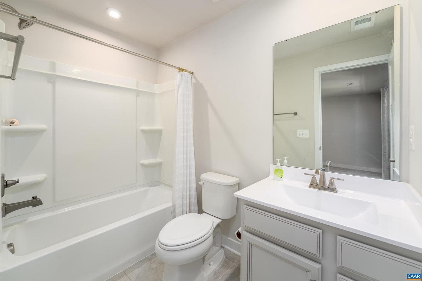 3225 Acadia Dr photo 10