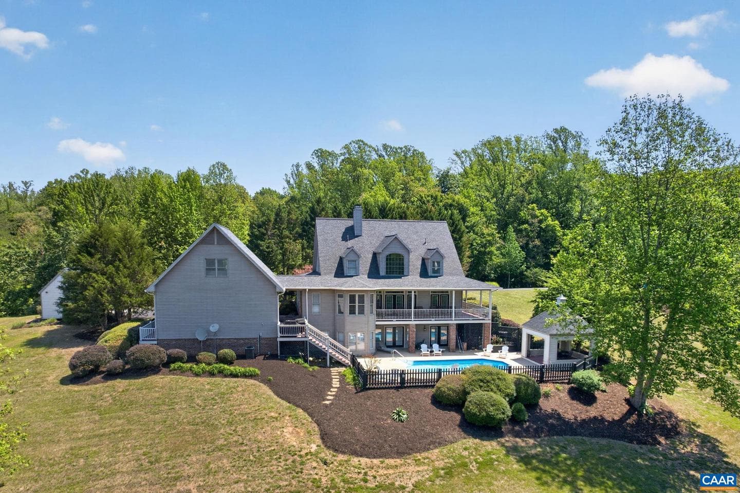 380 Ballenger Ln, Palmyra