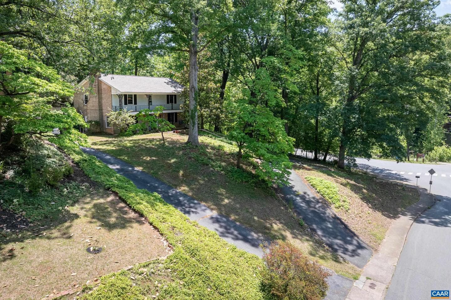 2200 Brandywine Dr photo 7