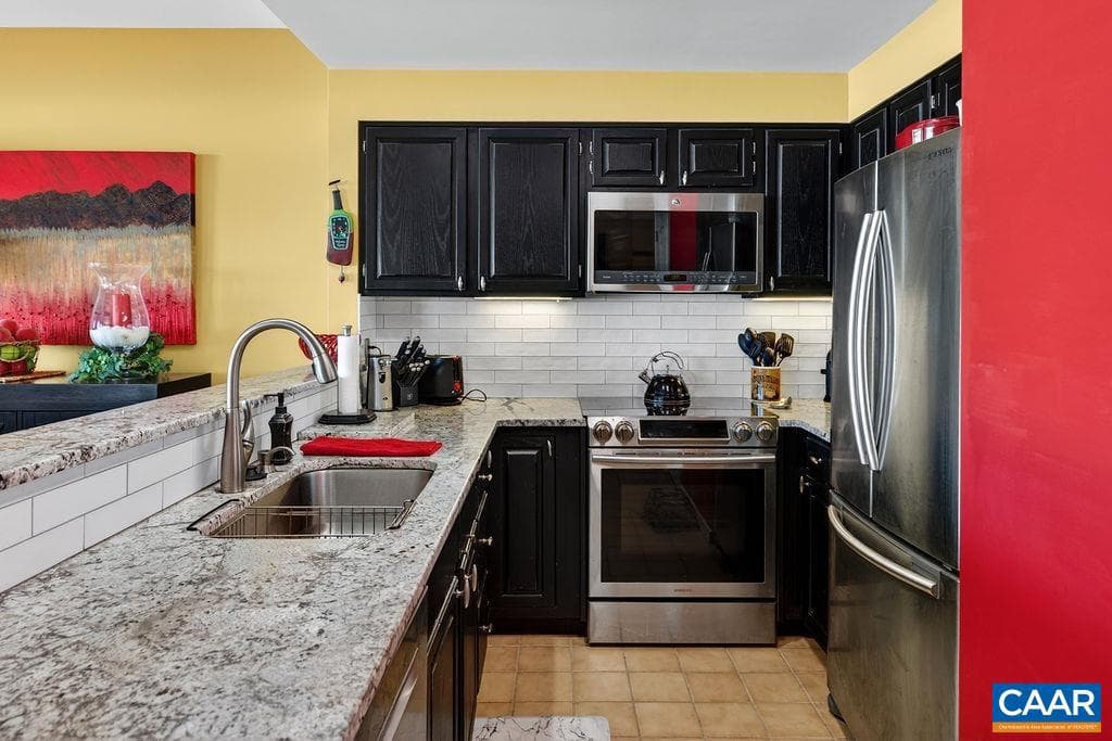 1707 High Ridge Condos photo 12