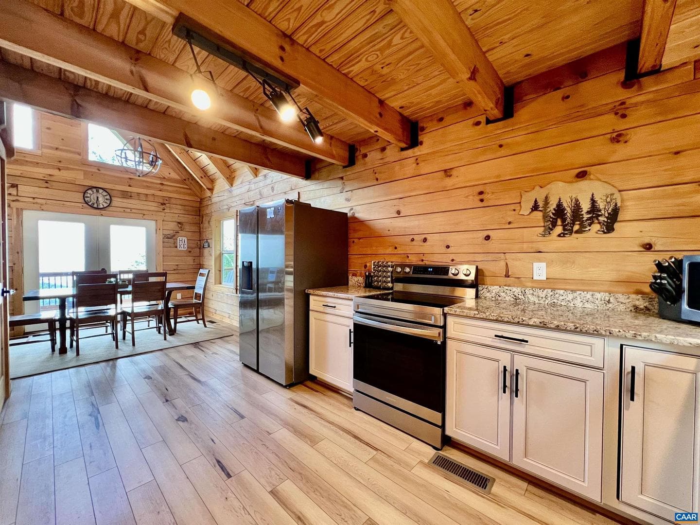 248 Raven Way photo 11