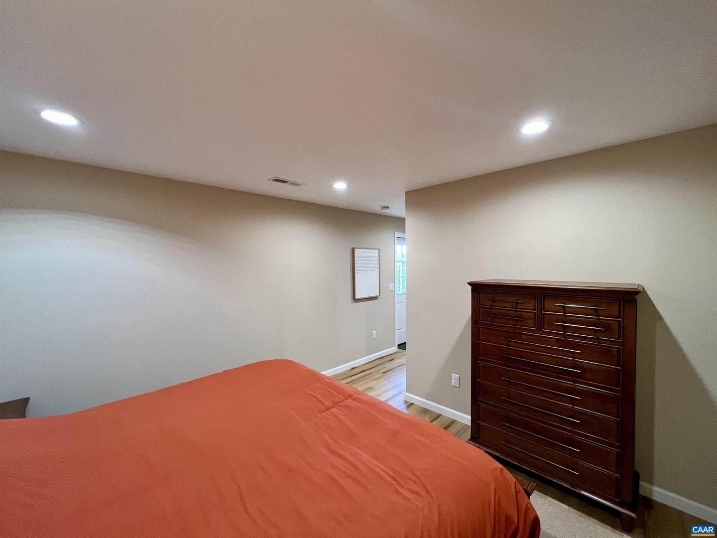248 Raven Way photo 33
