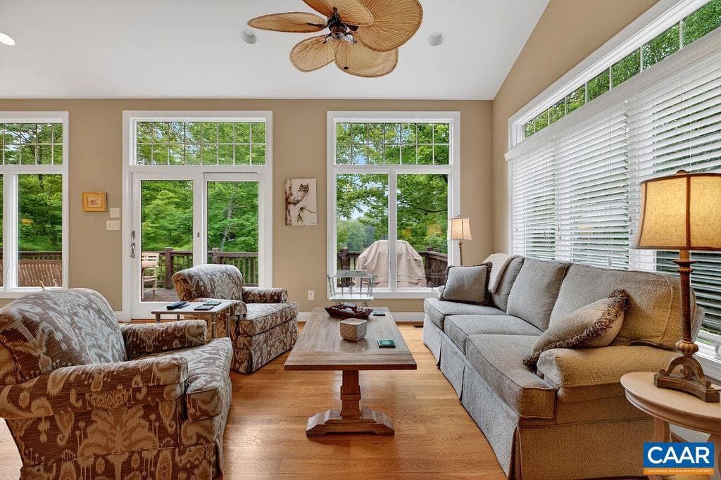 267 Cedar Glen Close photo 18