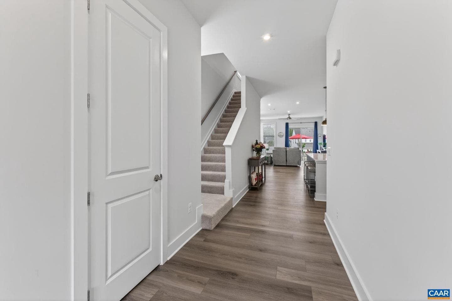 1630 Koch Ct photo 2