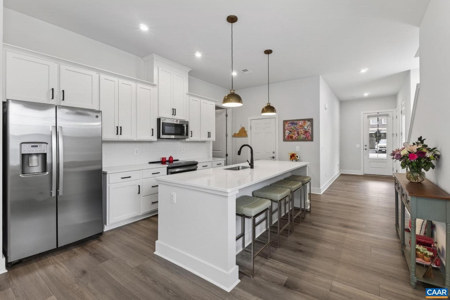 1630 Koch Ct photo 4