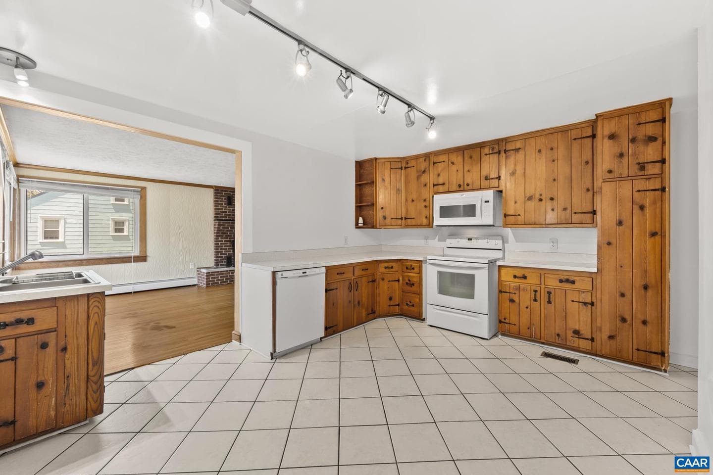 9070 Spotswood Trl photo 28