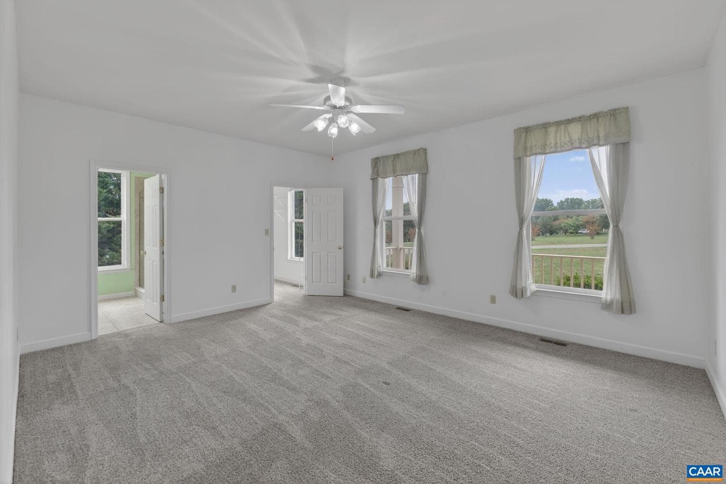 1760 Meadowview Ln photo 21