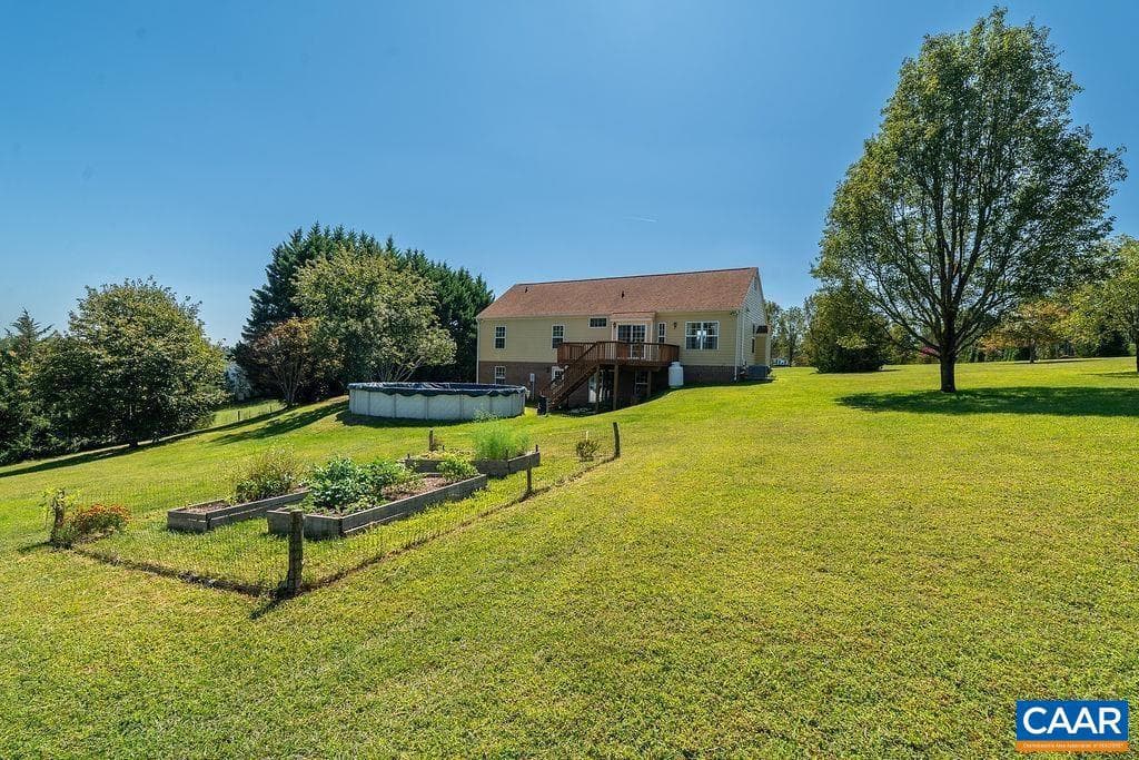 1760 Meadowview Ln photo 41