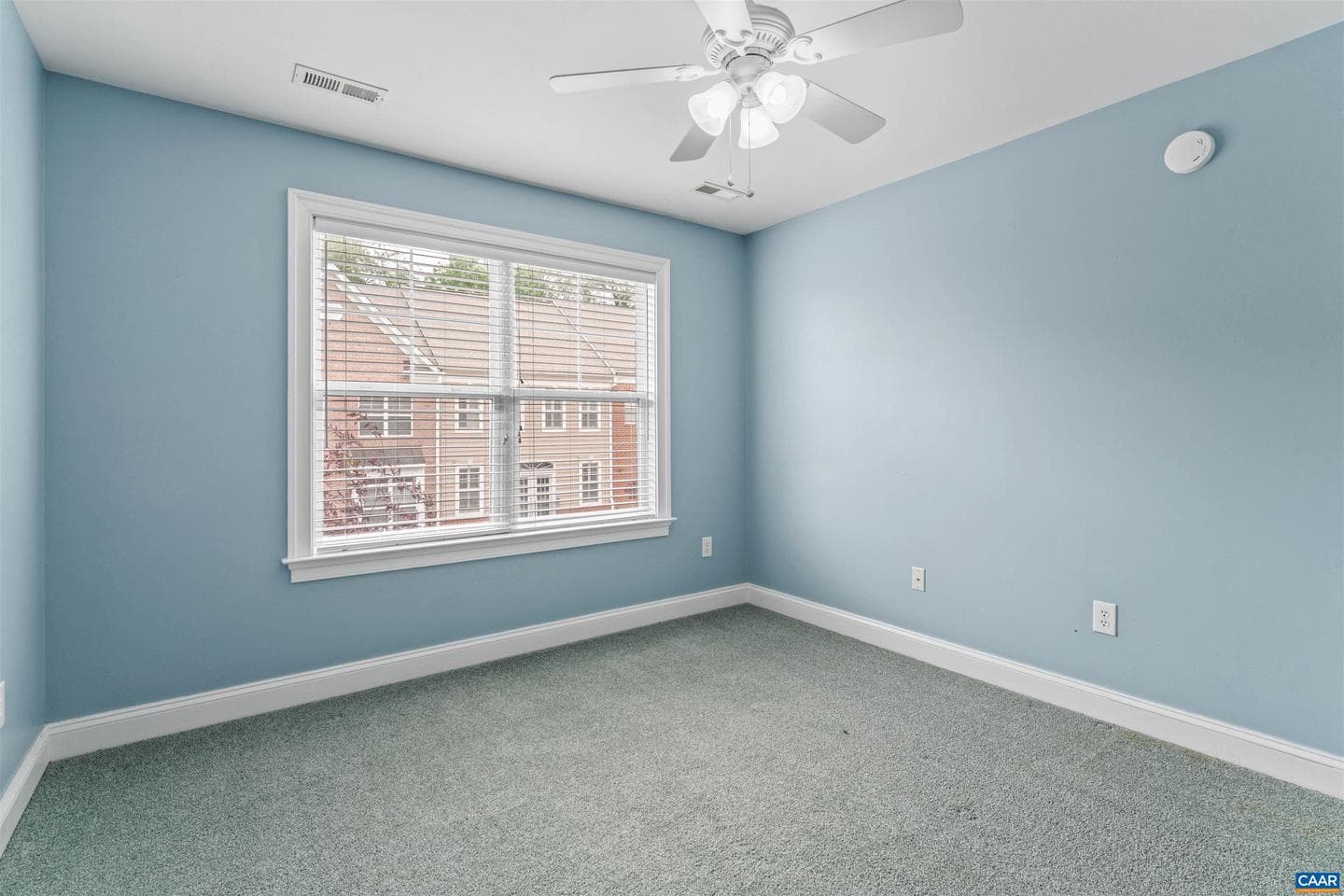 1039 Glenwood Station Ln photo 19
