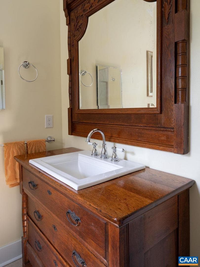 160 Old Farm Hollow photo 20