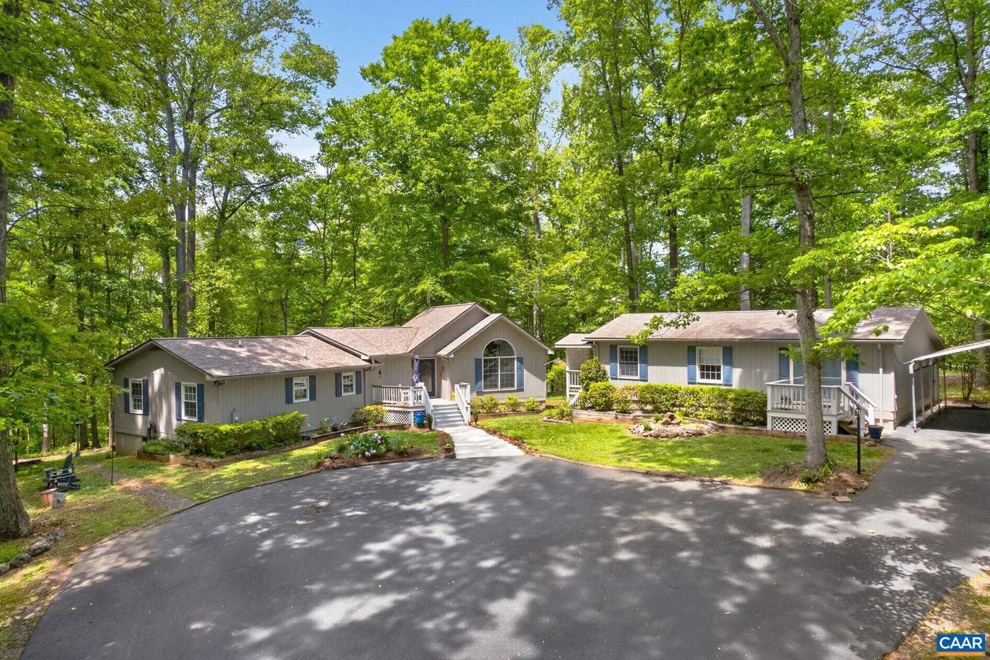 3288 Wooded Acres Ln photo 2