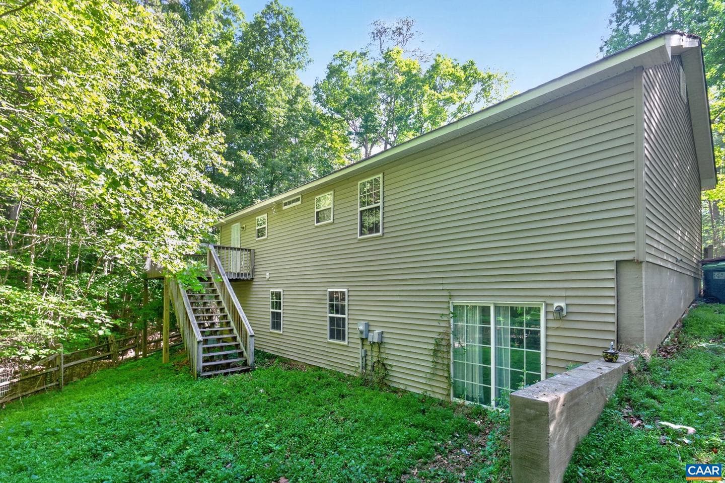 738 Jefferson Dr photo 29