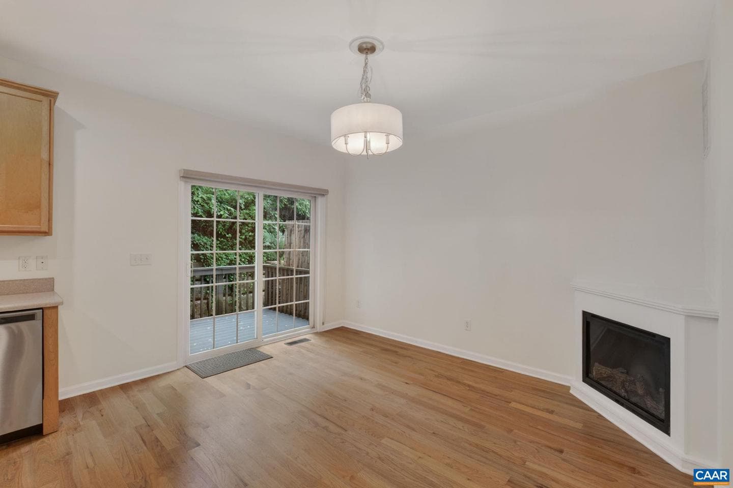 115 Old Fifth Cir photo 10