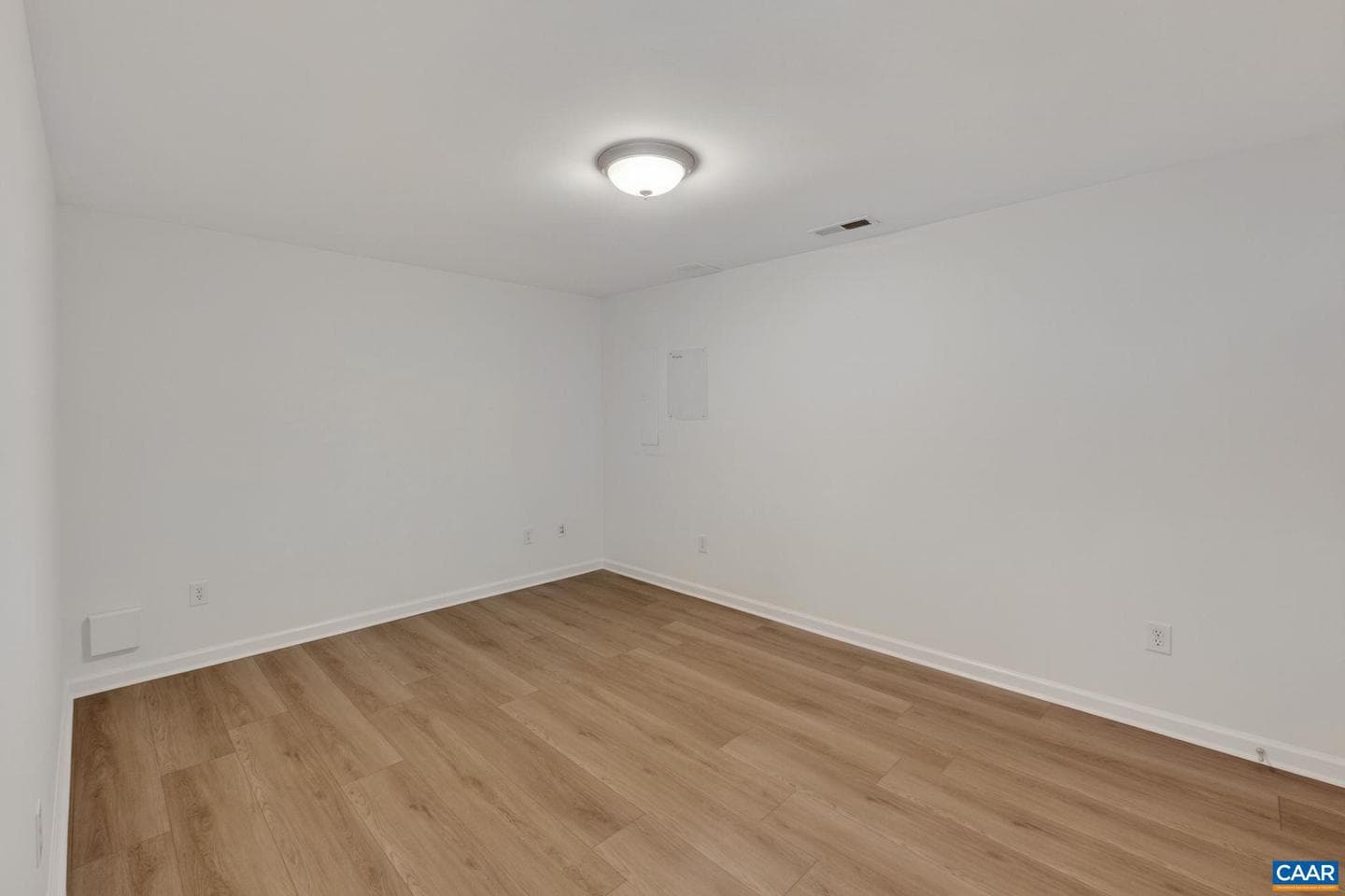 115 Old Fifth Cir photo 28