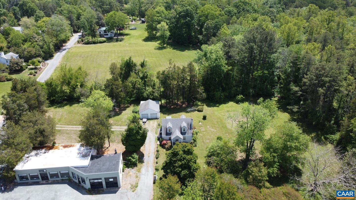 5441 Gordonsville Rd photo 4