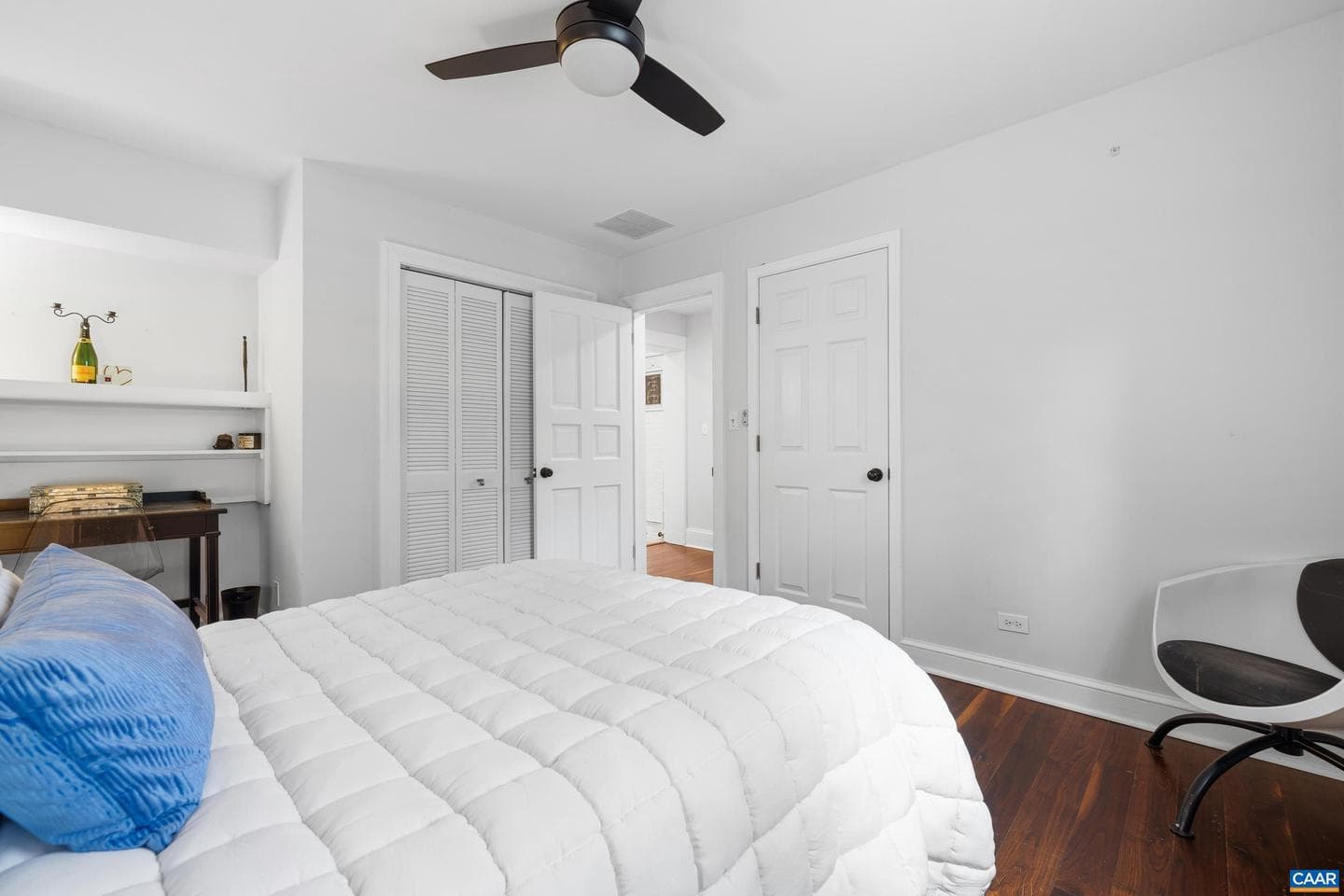 104 Buckingham Cir photo 26