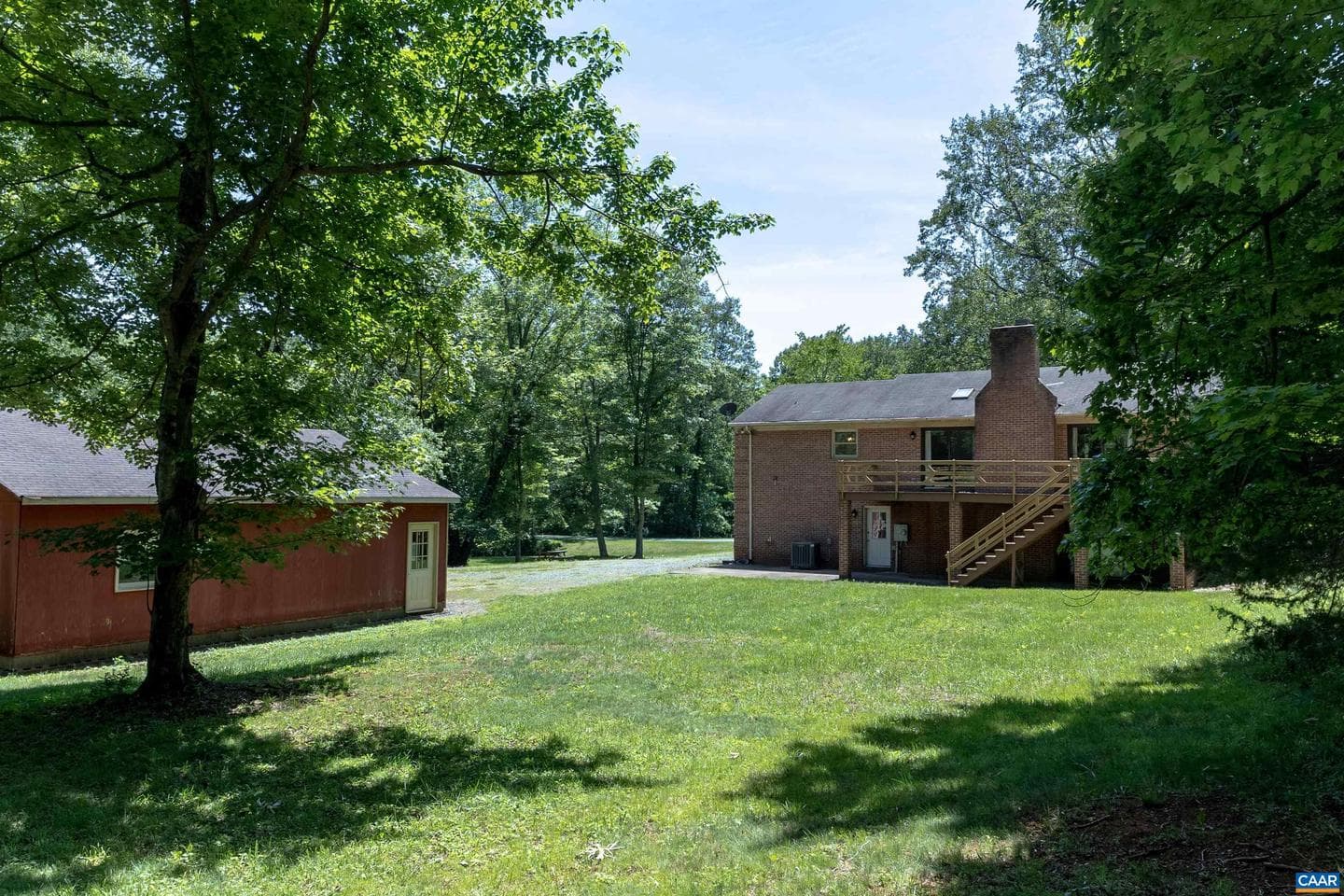 570 Forrest Rd photo 7