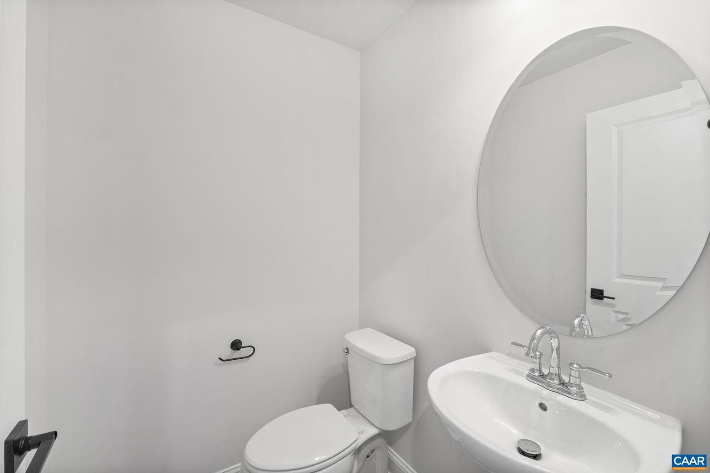 141 Park Ridge Dr photo 8
