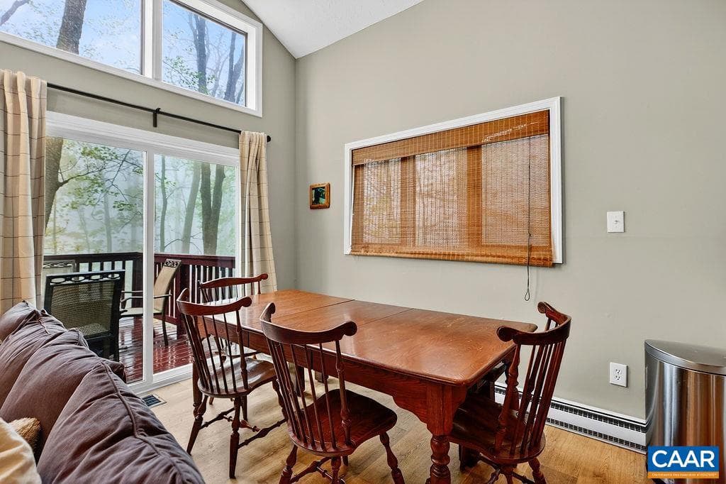 138 Oak Ln photo 15