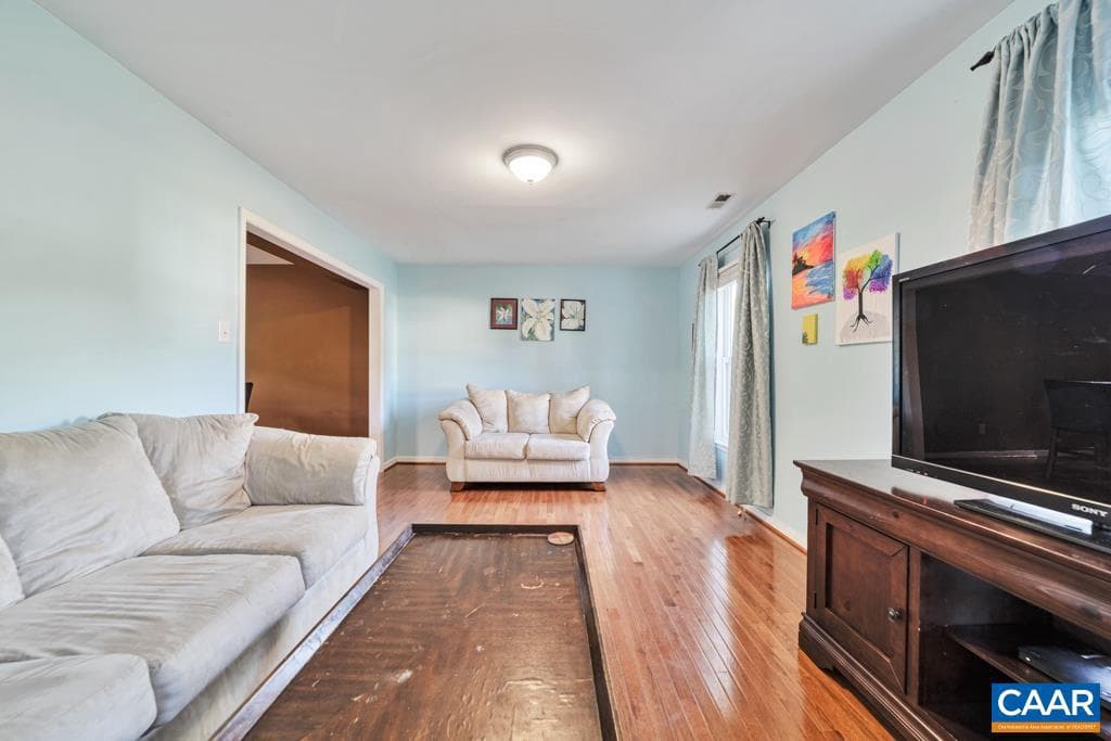 11060 Forest Trace Way photo 10